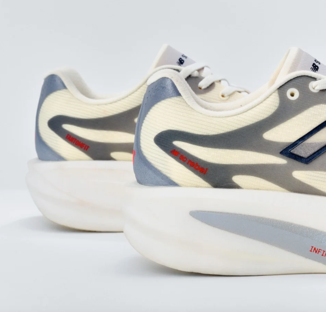 Mens New Balance Supercomp Rebel