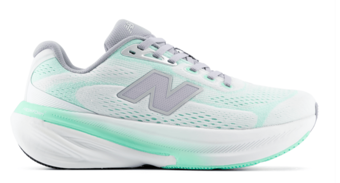 Womens New Balance 860 V15