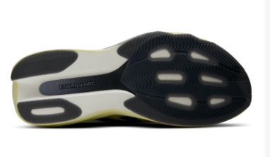 Mens New Balance Supercomp Rebel