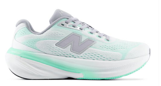 Womens New Balance 860 V15