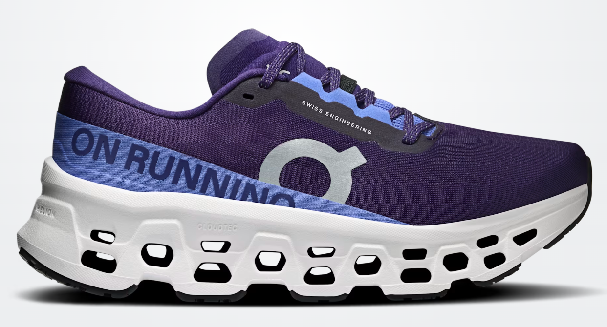 Womens On Cloudmonster 3
