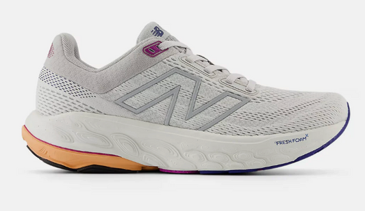 Womens New Balance 860 v14