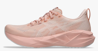 Womens Asics Novablast 5
