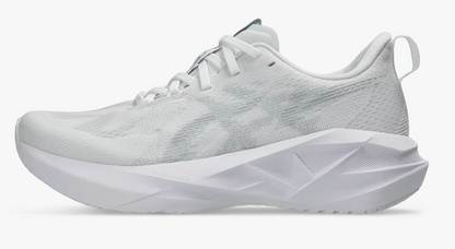 Womens Asics Novablast 5