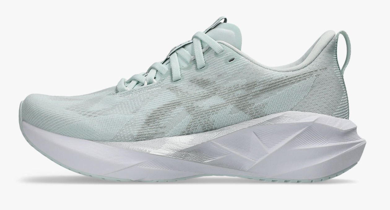Womens Asics Novablast 5