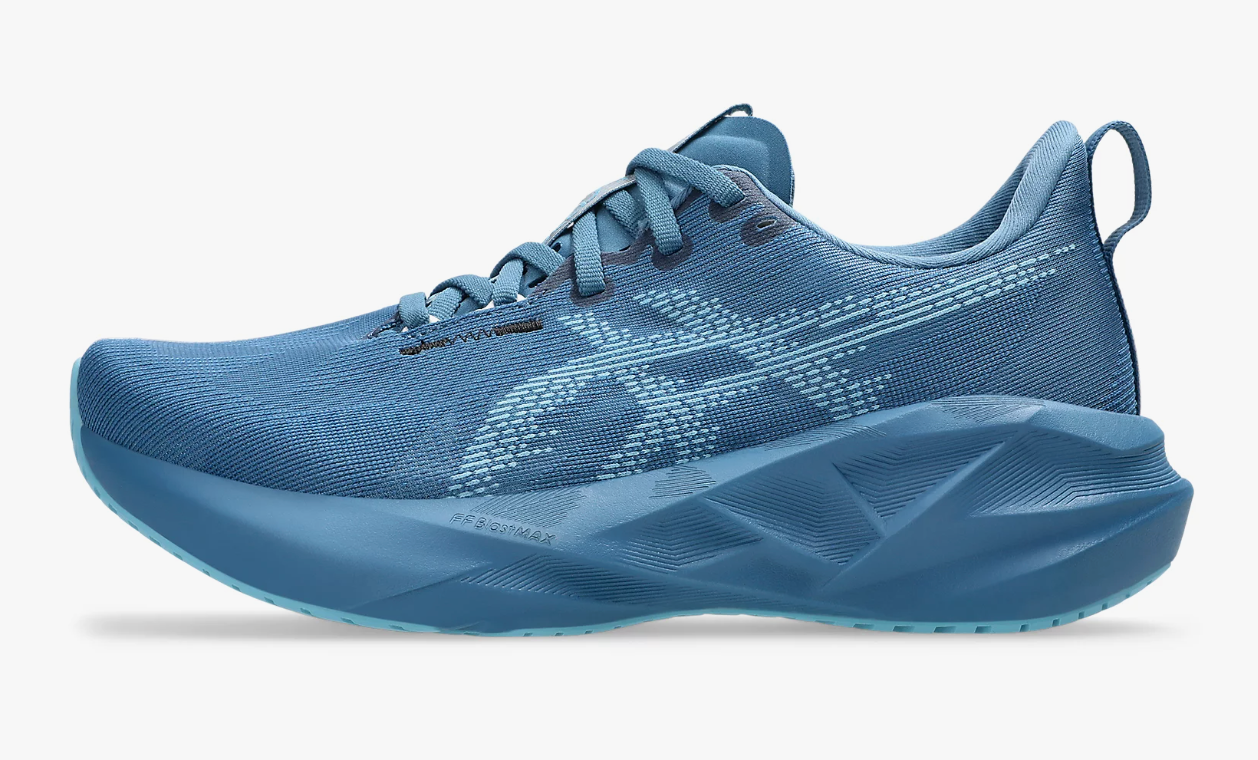Womens Asics Novablast 5