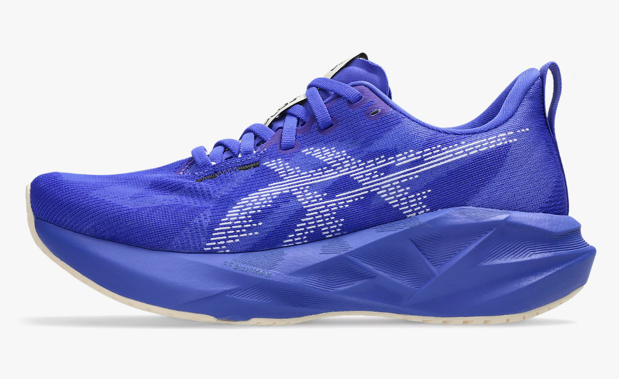Womens Asics Novablast 5