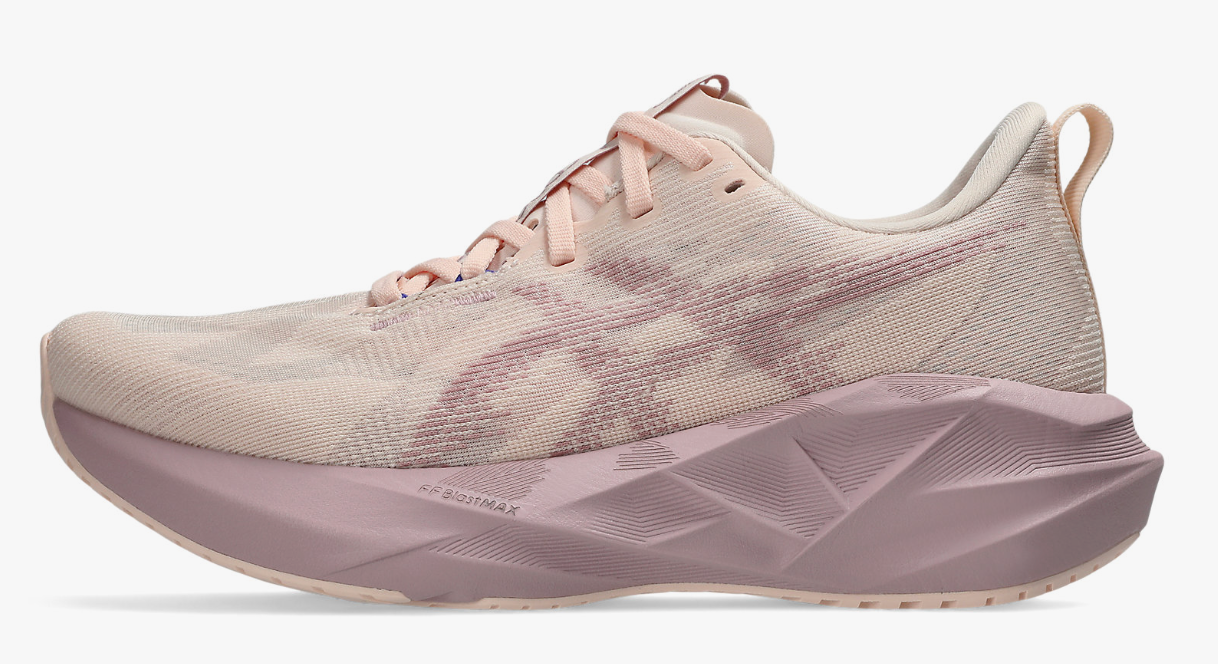 Womens Asics Novablast 5