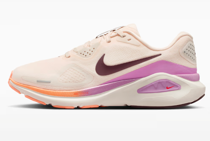 Womens Nike Structure 26