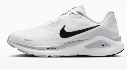 Womens Nike Structure 26