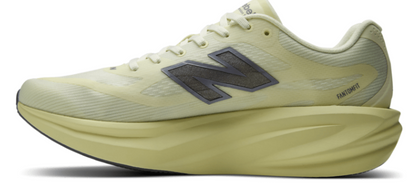 Mens New Balance Supercomp Rebel
